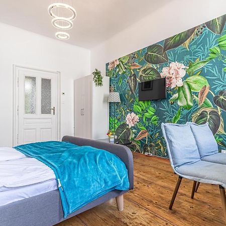 Stylish 1Br Apartment- Near Westbahnhof U3&U6 Vienna Exterior photo